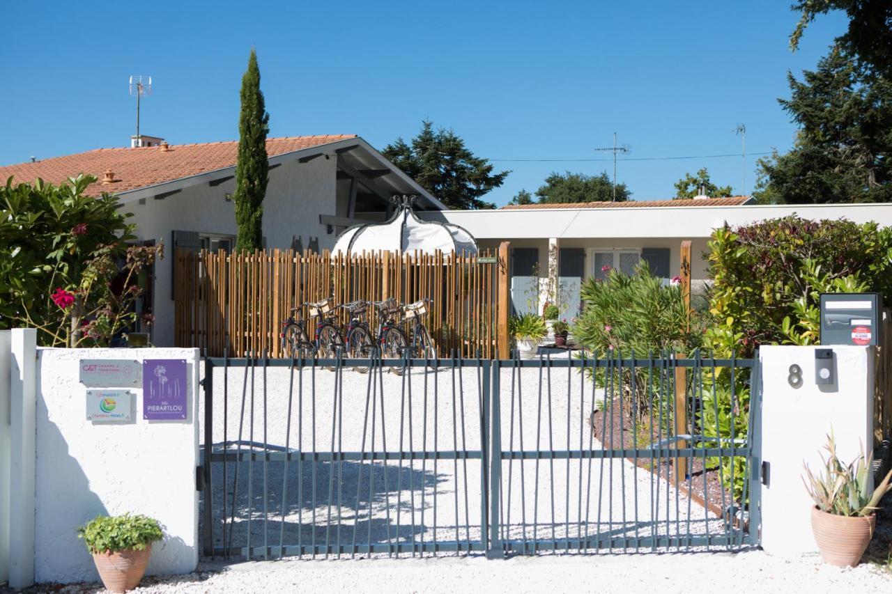 Villa Pierartlou Ares Bagian luar foto
